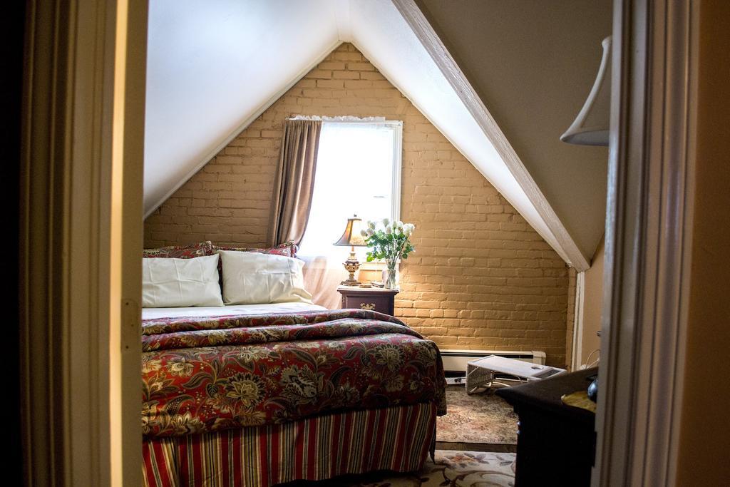 Clifford House Private Home B&B Клівленд Екстер'єр фото