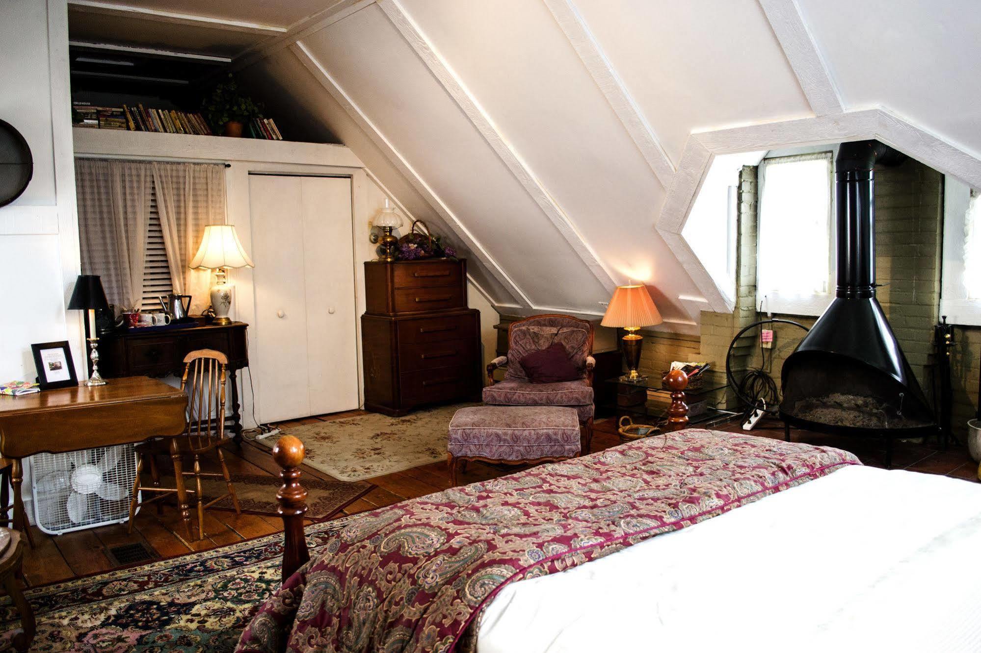 Clifford House Private Home B&B Клівленд Екстер'єр фото